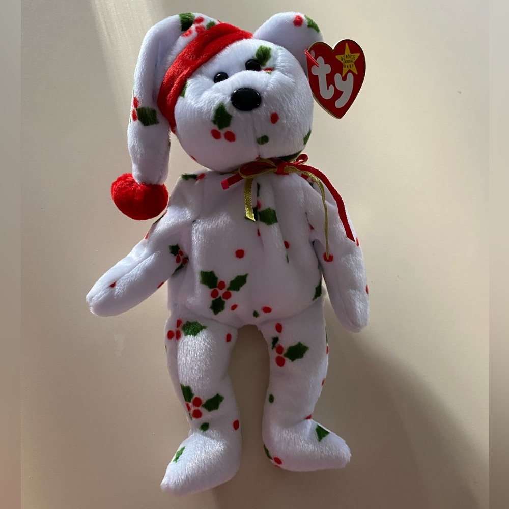 NWT BEANIE BABY - “1998 Holiday Teddy” bear, kept in collectible case.